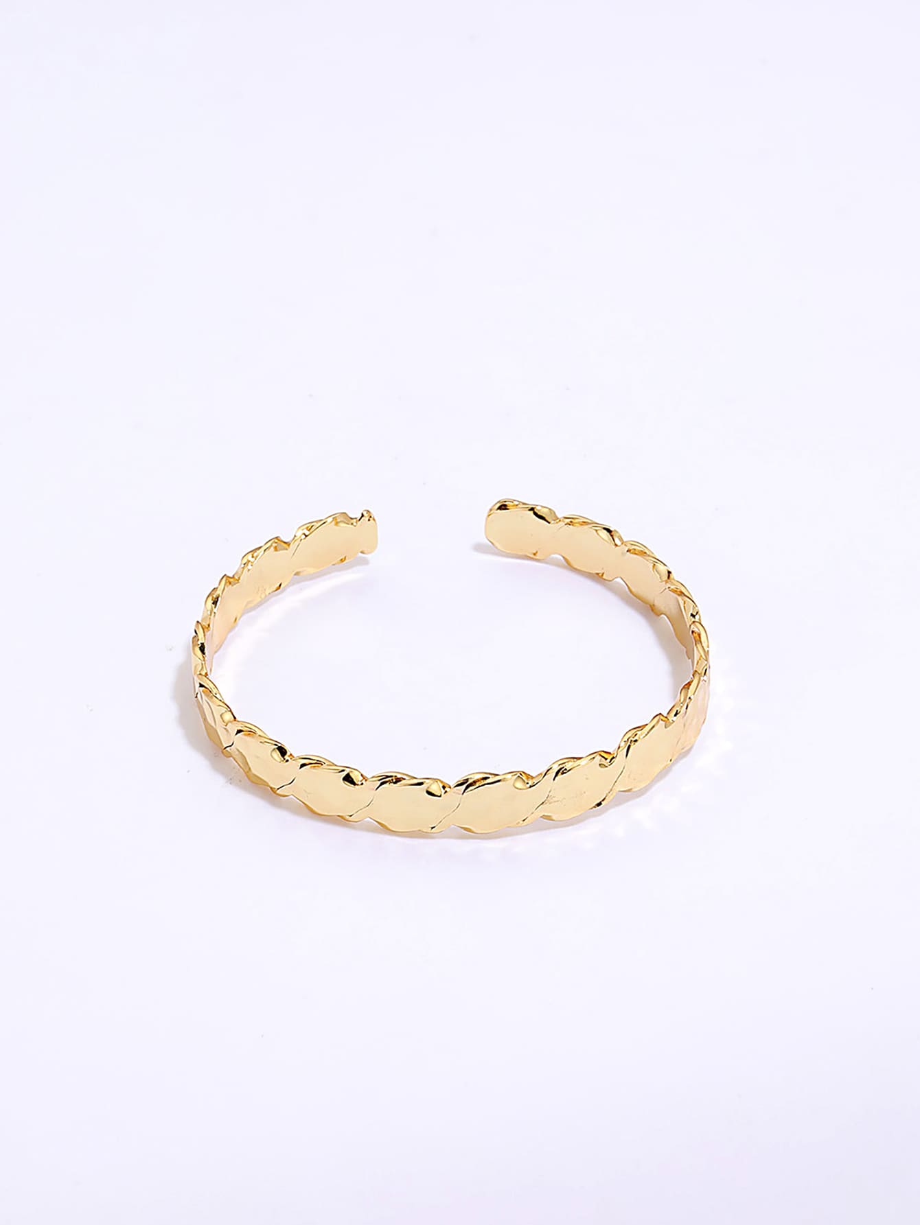Simple Fashion Copper Electroplated 18k Golden Open-end Bracelet display picture 3