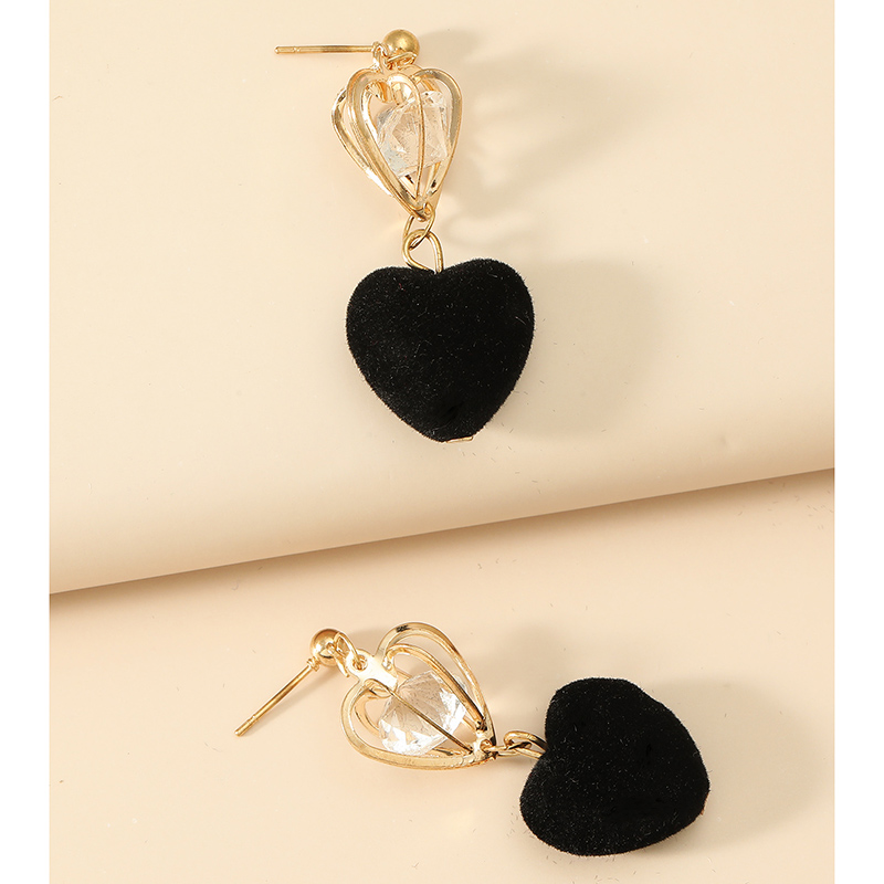 Fashion Original Hollow Crown Inlaid Zircon Suede Heart Shaped Eardrops display picture 5