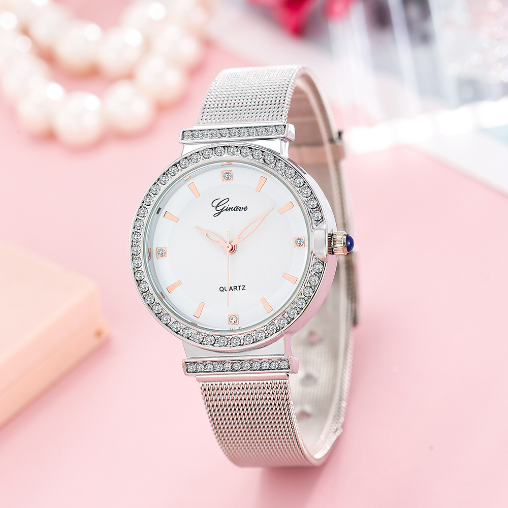 Mode Damen Uhr Mesh Gürtel Eingelegte Diamanten Einfache Quarzuhr display picture 4
