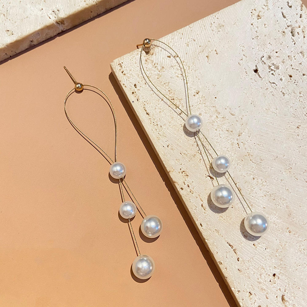 Fashion Alloy Heart Shape Pearl Flowers Earrings Artificial Rhinestone Drop Earrings display picture 6