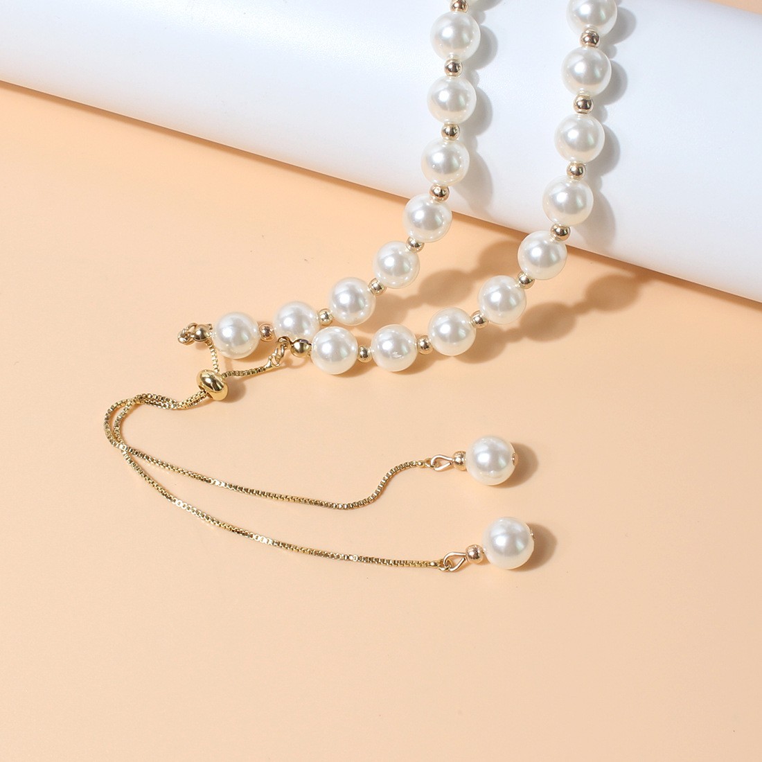 Mode Simple Pull Pearl-sur Petit Perles Pendentif Femme Collier display picture 2