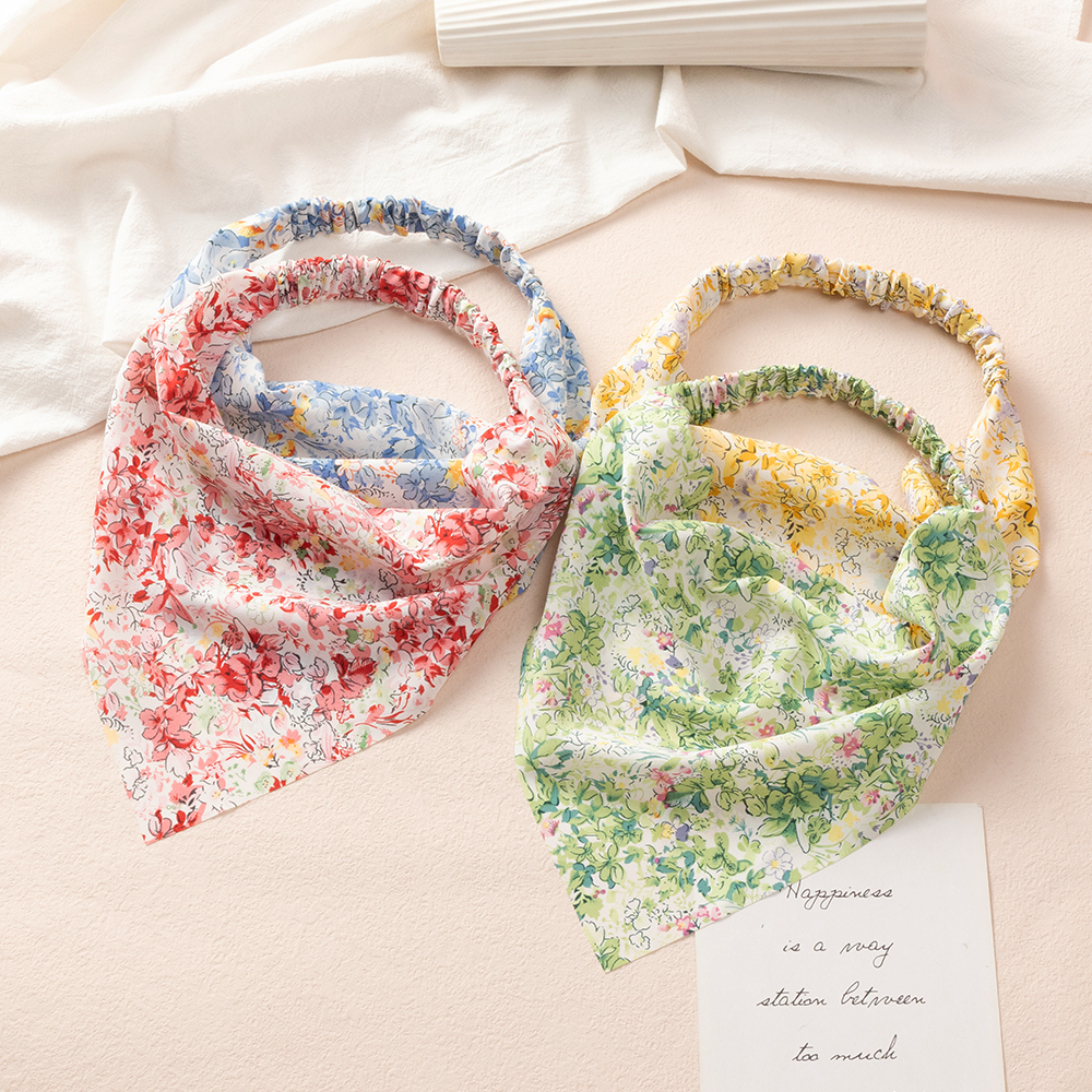 New Fashion Colorful Floral Women's Triangular Binder Scarf Headdress display picture 2