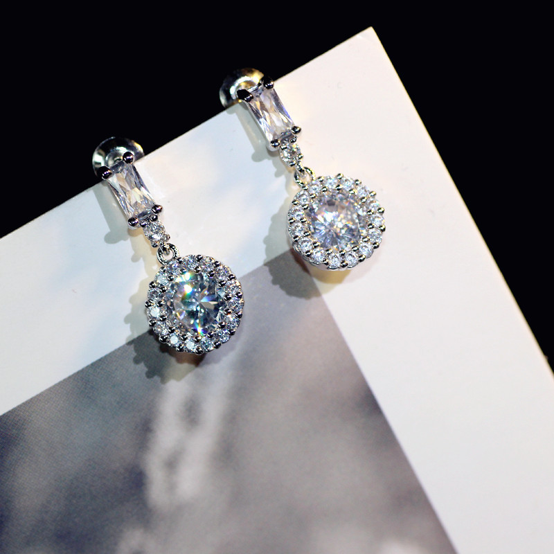 Mode Oreille Ornement Inlay Strass Ronde Cristal Zircon Boucles D'oreilles display picture 5