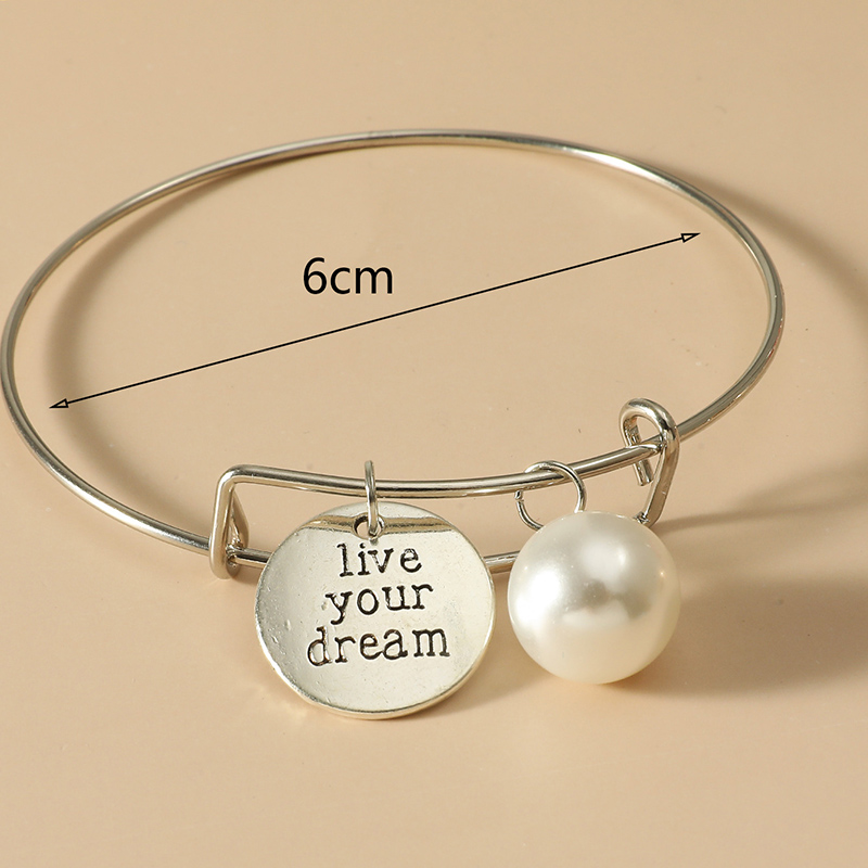 Fashion Original Simple Letter Tag Round Pearl Alloy Bracelet display picture 4