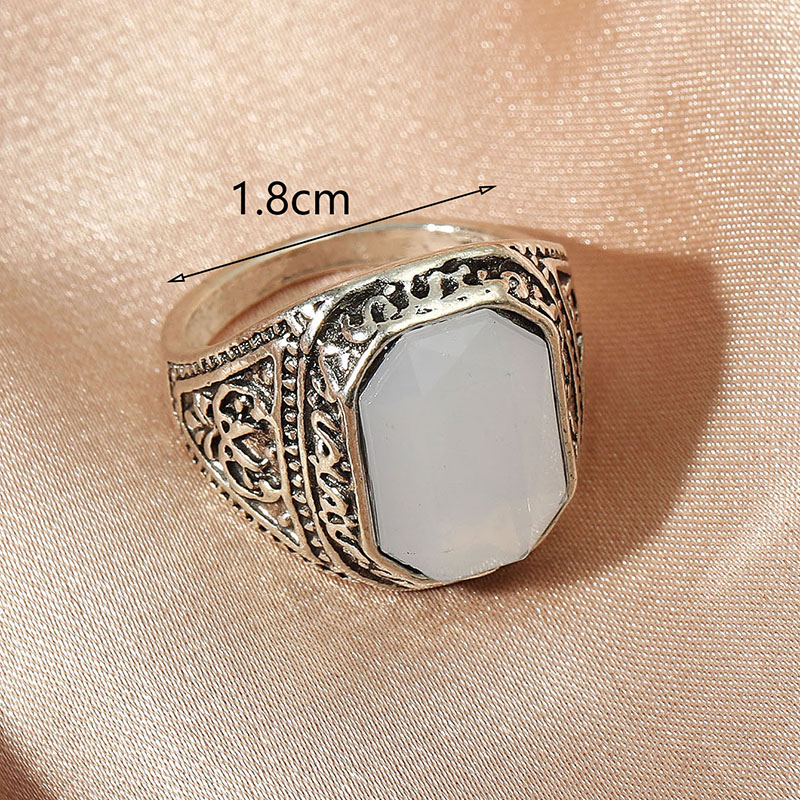 Fashion Ethnic Retro Vintage Carved Big White Geometric Stone Ring display picture 4
