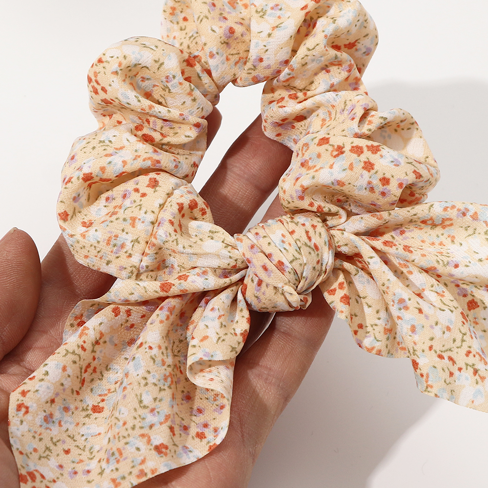 Fashion New Floral Large Polka Dot Fabric Women's Ponytail Elastic Hair Rope display picture 3