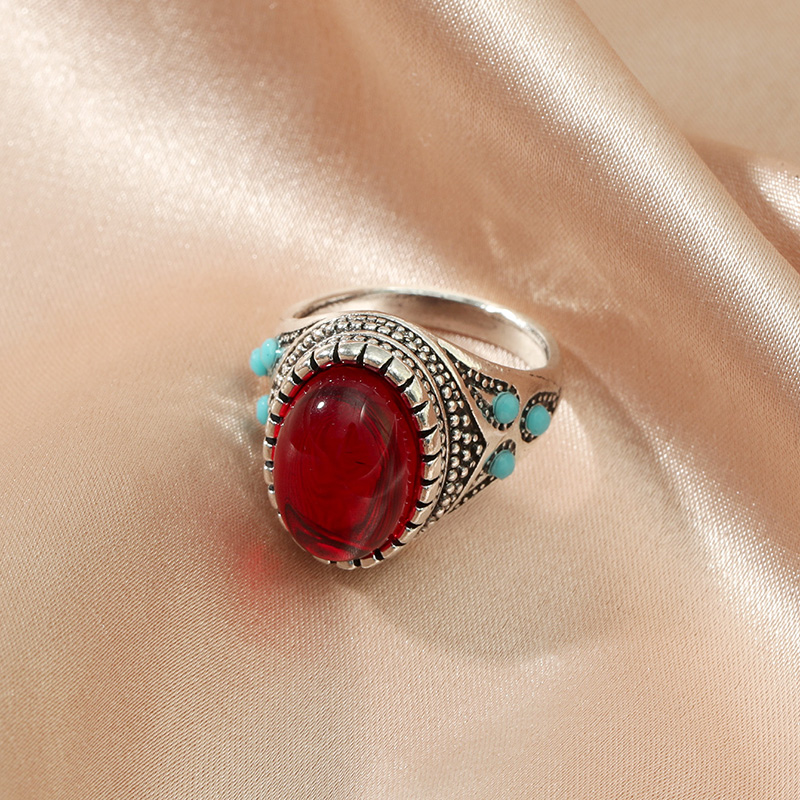 Fashion Palace Retro Inlaid Jewel Alloy Red Oval Ring display picture 2