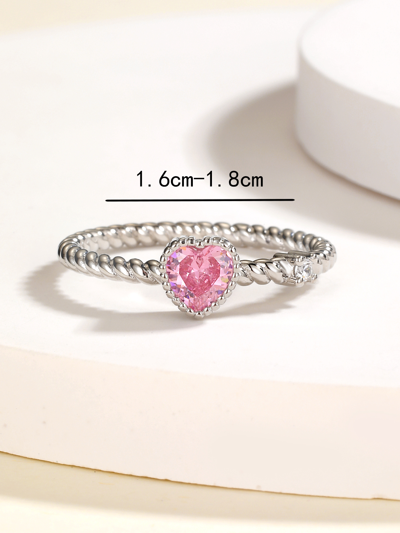 New Fashion Copper Electroplated 18k White Gold Color Heart-shaped Zircon Pink Ring display picture 2