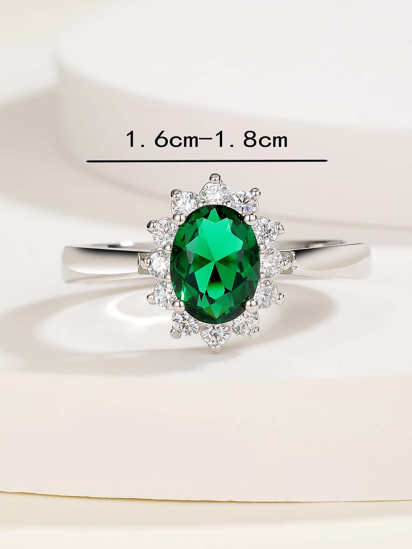 New Fashion Simple Green Copper Electroplated 18k White Gold Color Zircon Ring display picture 1