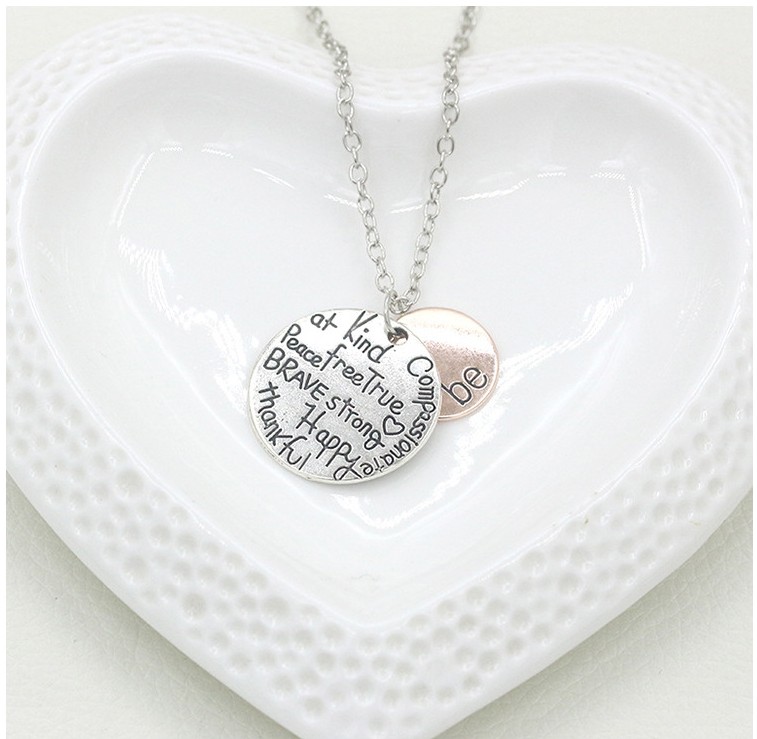 Fashion Letter Tag Short Letter Round Alloy Necklace display picture 2