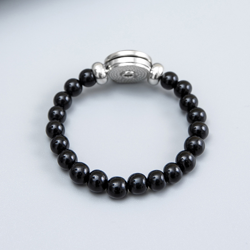 Fashion Simple Black Crystal 26 Letter Beaded Alloy Bracelet display picture 3