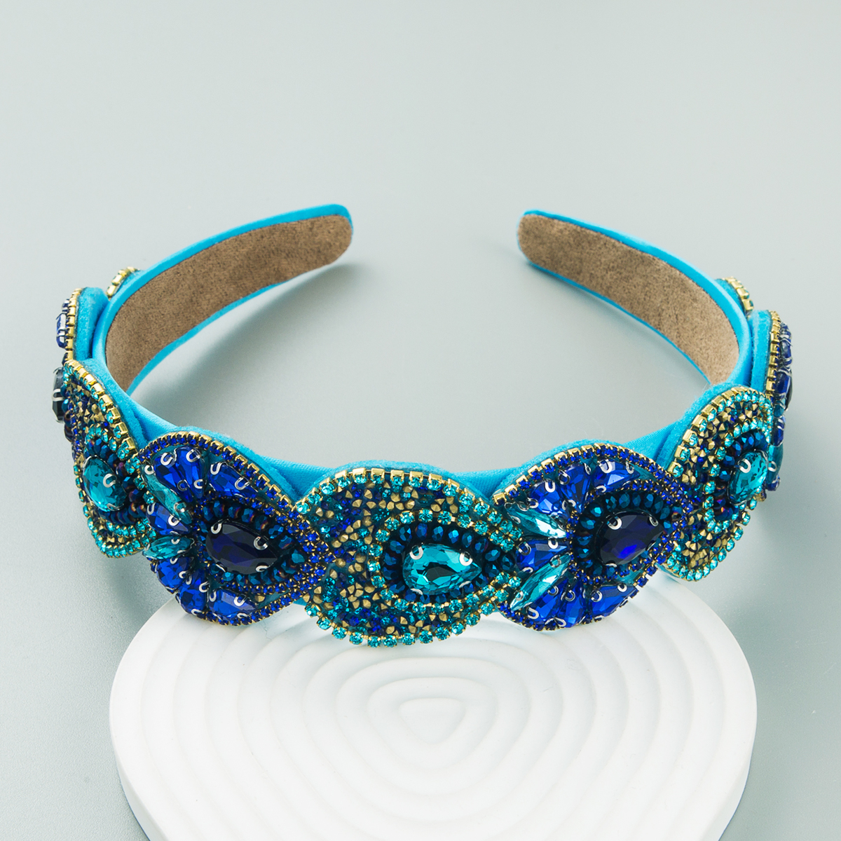 Fashion Retro Baroque Inlay Crystal Headband Hair Accessories display picture 7