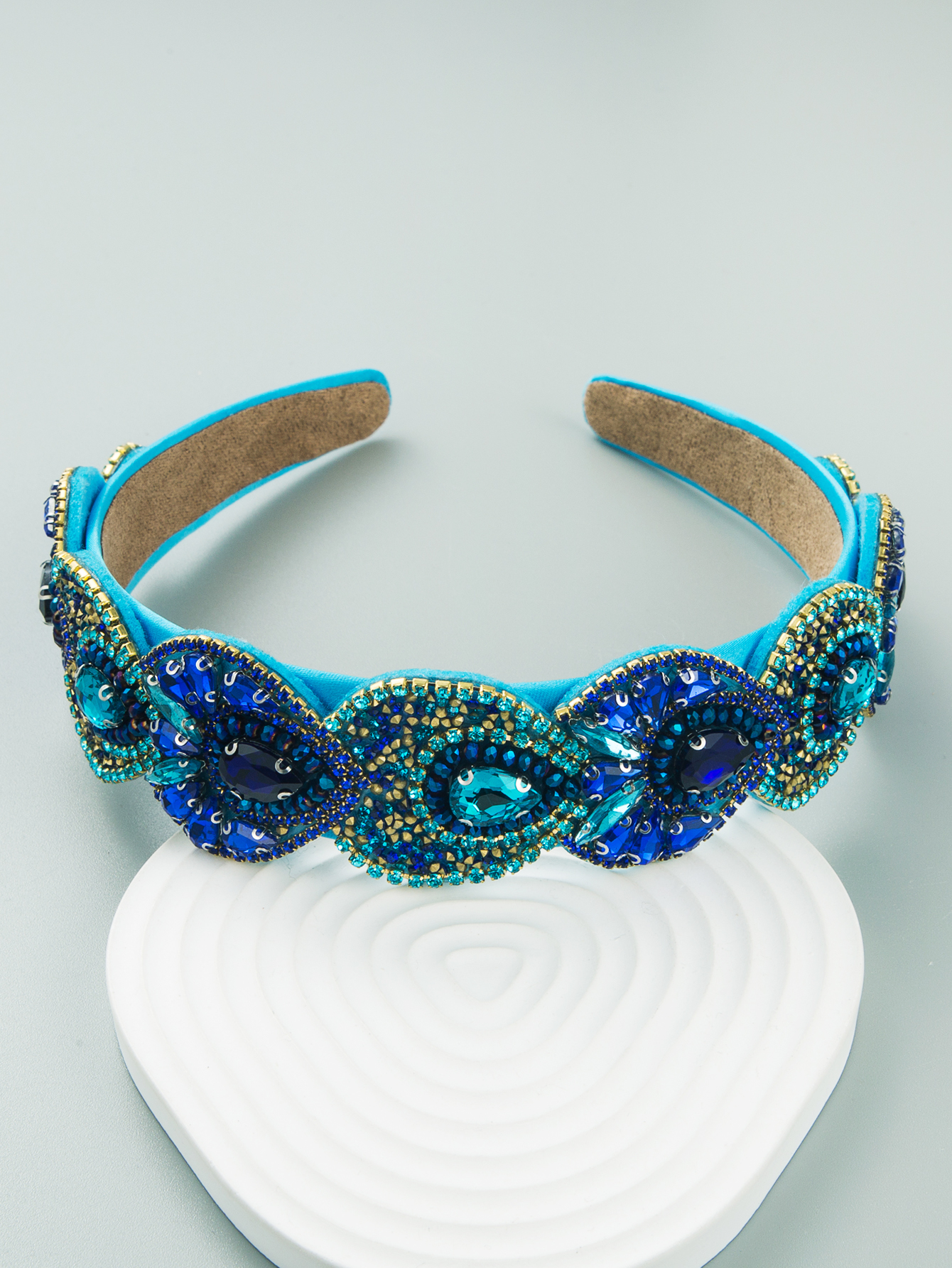 Fashion Retro Baroque Inlay Crystal Headband Hair Accessories display picture 11