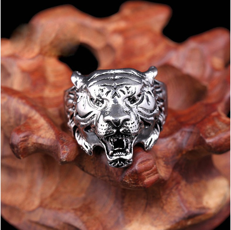 الرجعية ثلاثة-الأبعاد القديمة الفضة الحيوان الملك النمر رئيس على شكل حلقة display picture 4