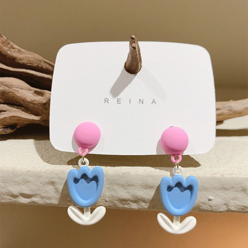 Fashion Cute Spring Tulip Shaped  New Studs Metal Earrings Women display picture 8