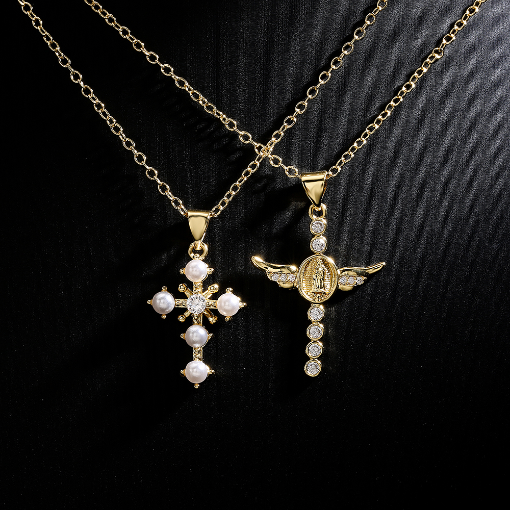 Fashion New Copper 18k Golden Clavicle Chain Pearl Zircon Cross Pendant Necklace display picture 4