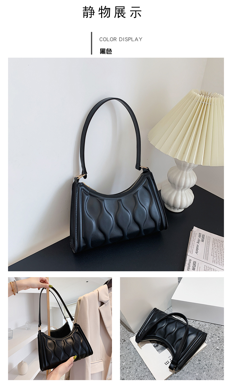 Summer Small New Fashion Embossing Solid Color Shoulder Underarm Messenger Bag display picture 16