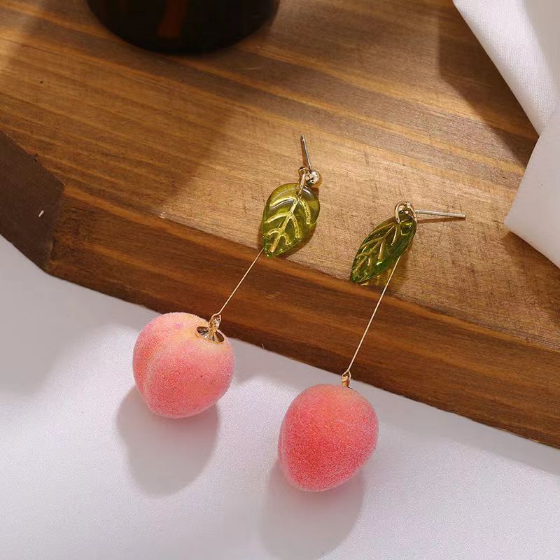 Mode Pfirsich Geformt Lange Legierung Ohrringe Niedlich Obst display picture 3