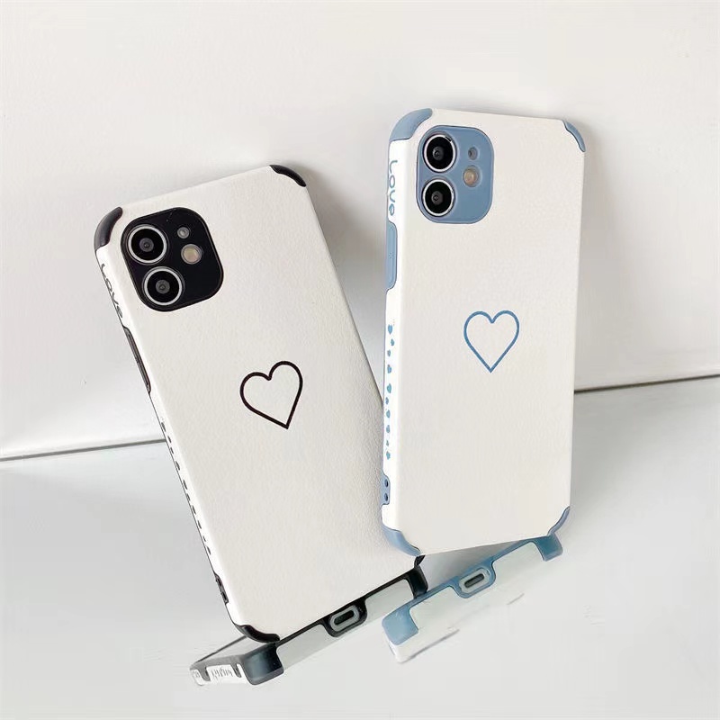 Simple Side Small Heart Pattern Iphone11 Drop-resistant Phone Case display picture 1