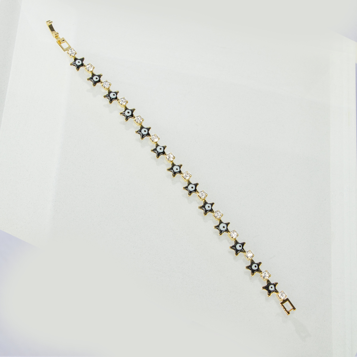 Simple Mode Étoiles Creative Oeil De Diable Plaqué 18k Or Alliage Bracelet display picture 2