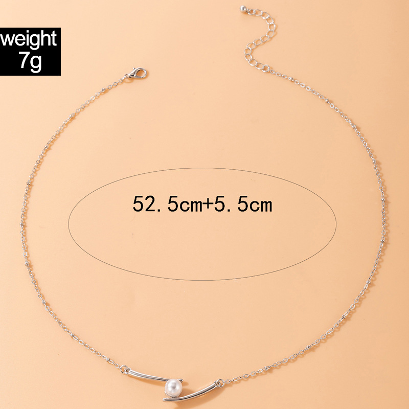 Fashion Ol Pearl Geometric Irregular Clavicle Chain Single-layer Alloy Necklace display picture 1