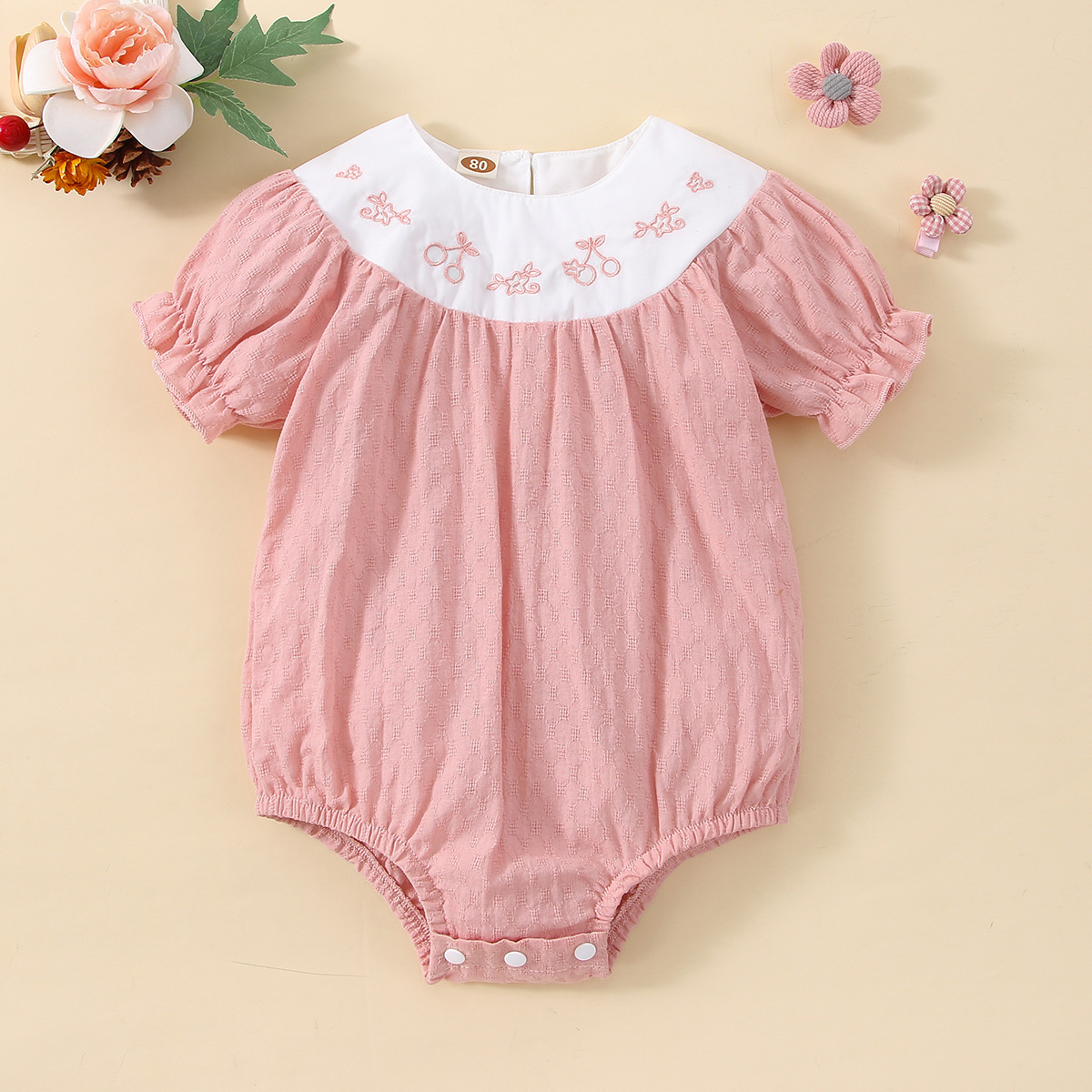 2022 Summer Children's Clothing Pink Embroidered Baby Triangle Jumpsuit Romper display picture 1