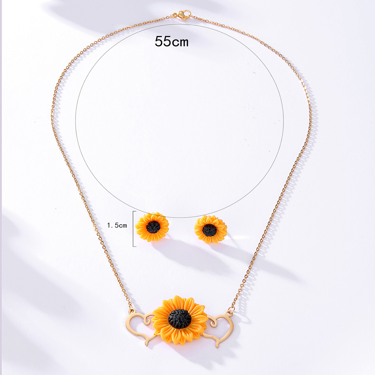 Mode Einfache Edelstahl Galvani 18k Gold Sonnenblumen Förmigen Stud Ohrringe Halskette Set display picture 2