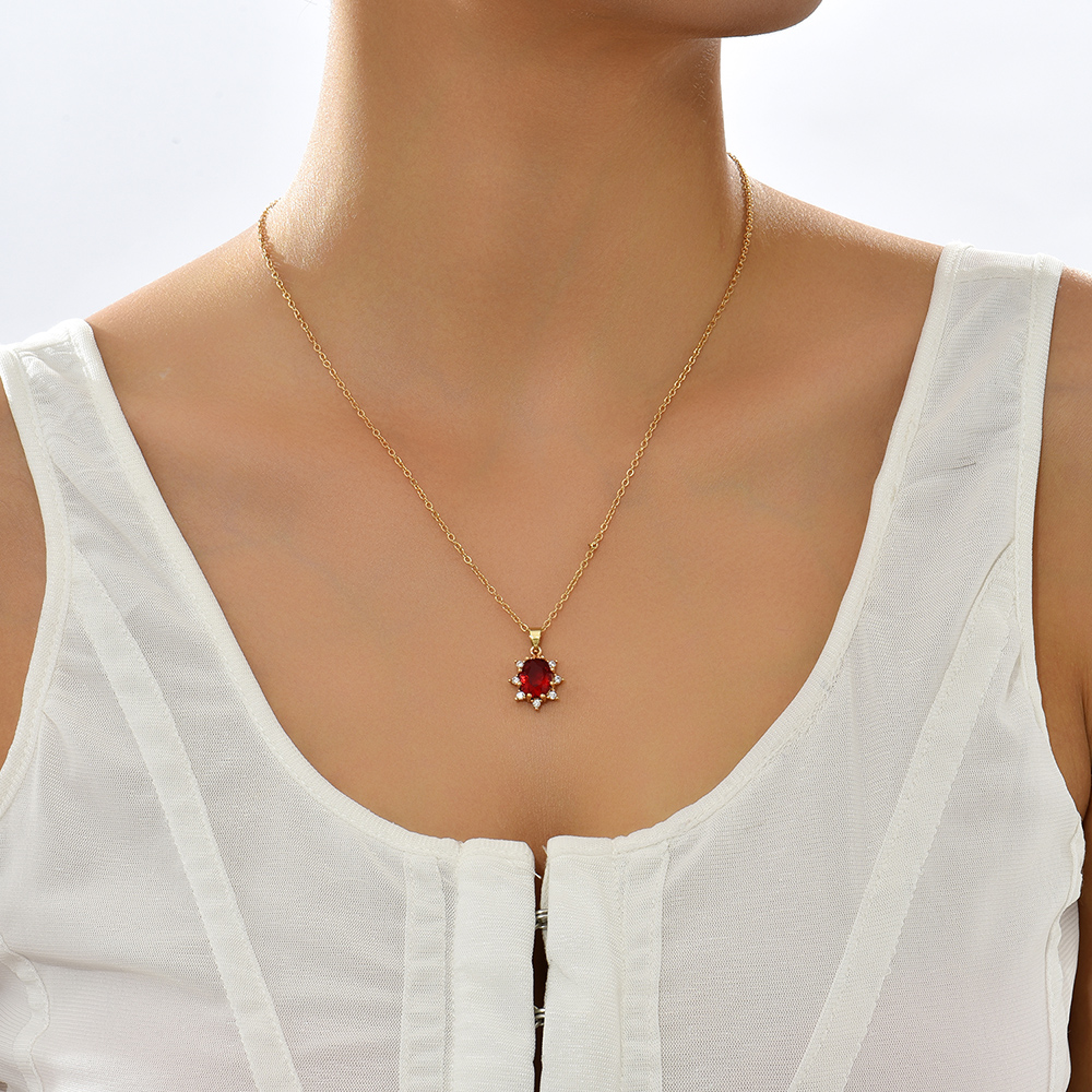 Fashion Red Oval Sunflower Gem Zircon Pendant Women's Copper Necklace display picture 5