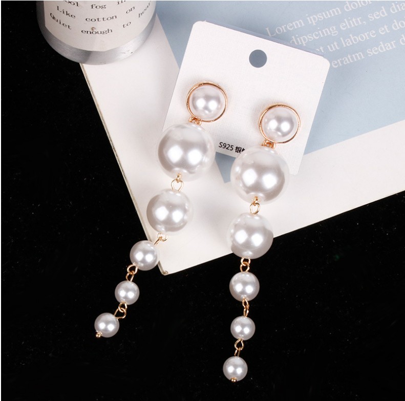 Fashion Geometric Large Small Pearls Long Tassel Beaded Eardrops display picture 3