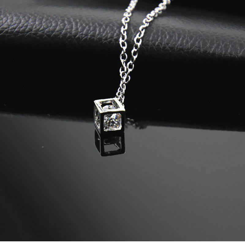 Women's Fashion Simple Style Square Ball Alloy Necklace Inlaid Zircon Zircon Necklaces display picture 3