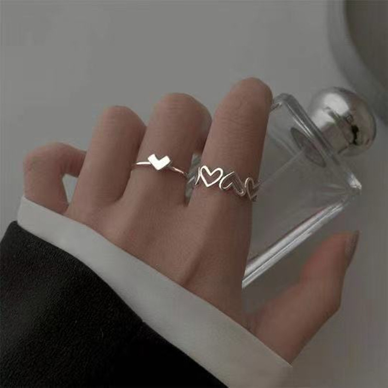 Solid Color Hollow Out Love Heart-shaped Adjustable Ring display picture 3