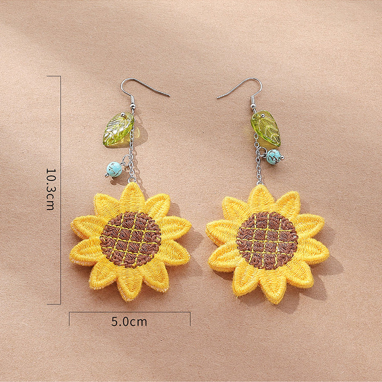 Women's Fashion Pastoral Sunflower Cloth Resin Resin Earrings Drop Earrings display picture 3