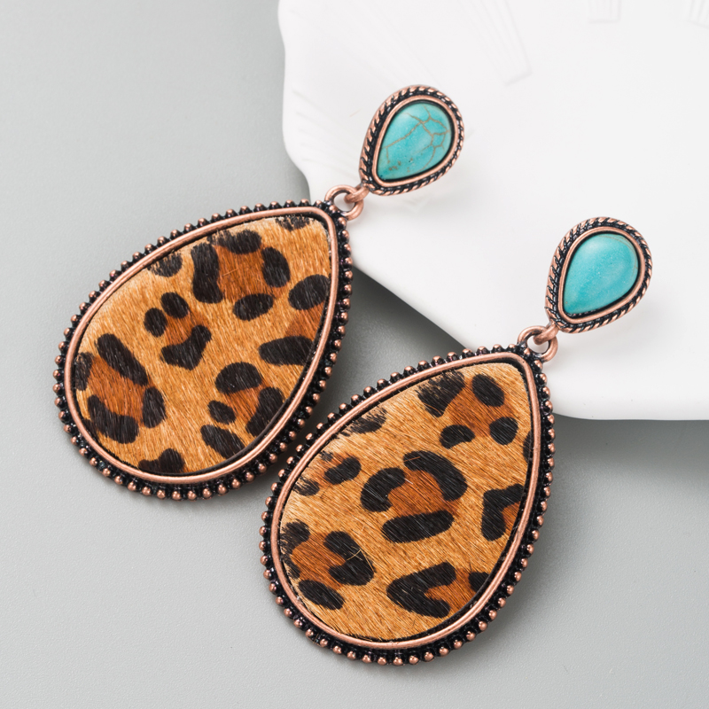 Women's Vintage Style Water Drop Alloy Earrings Inlay Turquoise Earrings display picture 4