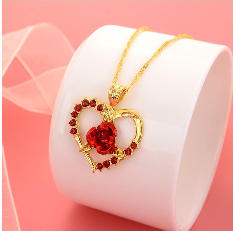 Women's Fashion Heart Alloy Pendant Necklace Diamond Artificial Rhinestones Necklaces display picture 7