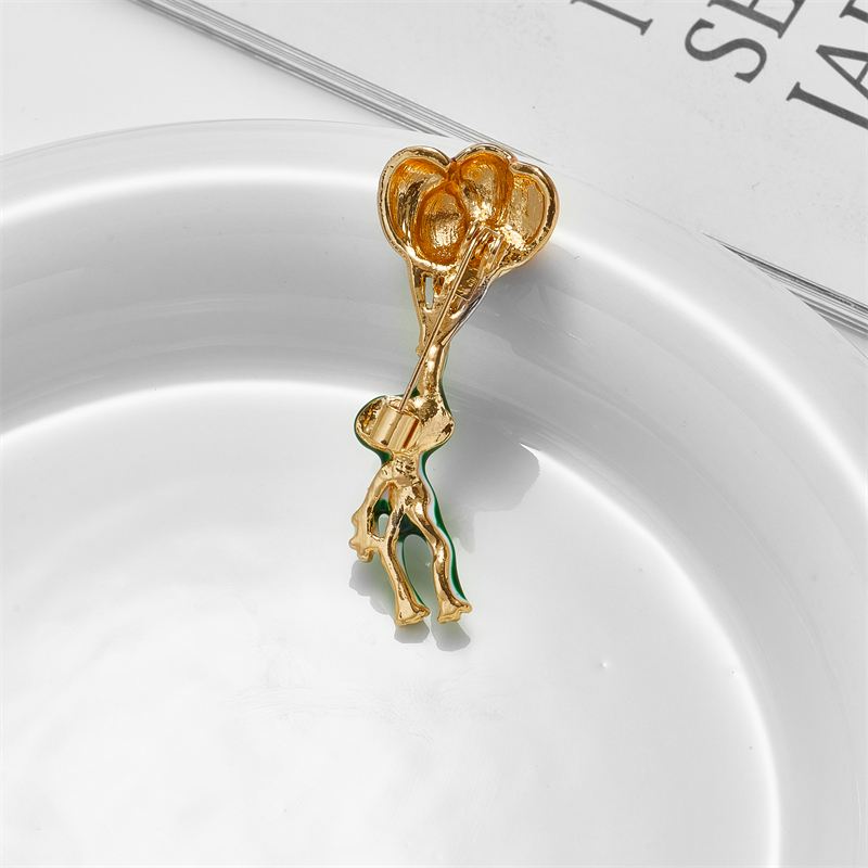 Women's Cute Fashion Balloon Frog Alloy Brooches Stoving Varnish Plating No Inlaid Brooches display picture 3