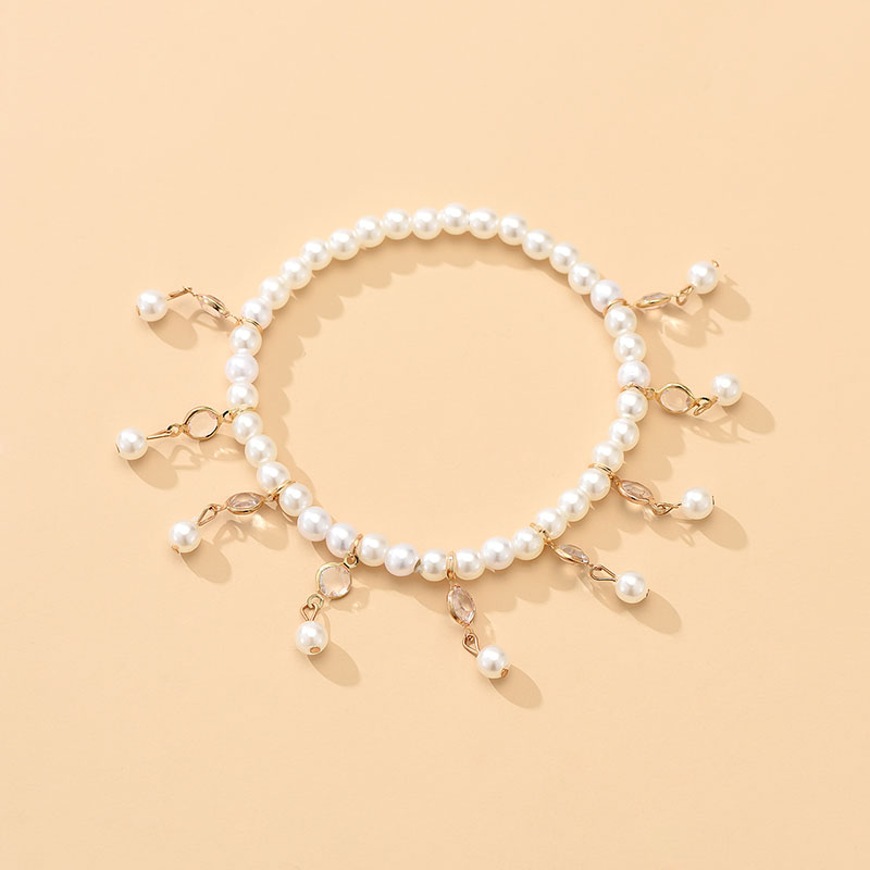 Fashion Geometric Arylic Imitation Pearl Artificial Rhinestones Artificial Pearls Bracelets display picture 2