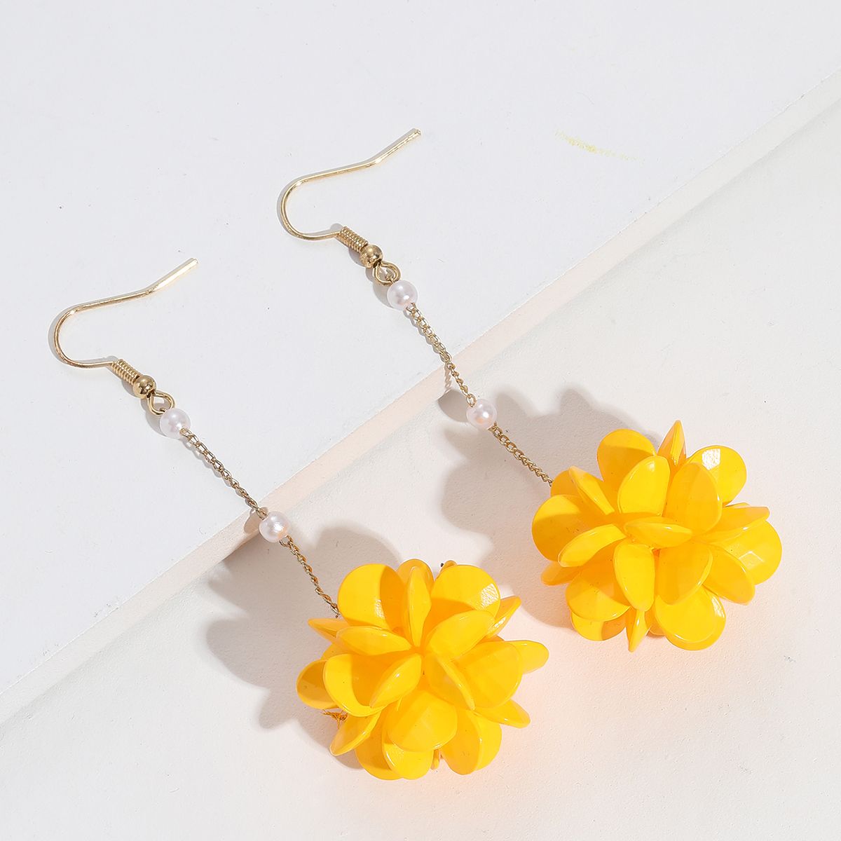 Fashion Flower Synthetic Resin Alloy Spray Paint Splicing Dangling Earrings display picture 1