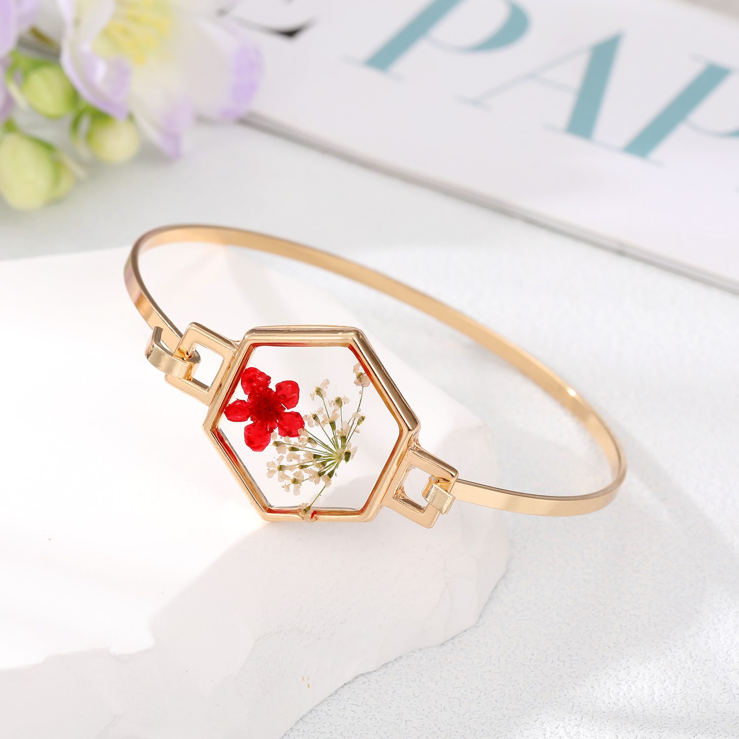 Simple Style Flowers Alloy Plating Resin Bangle display picture 2