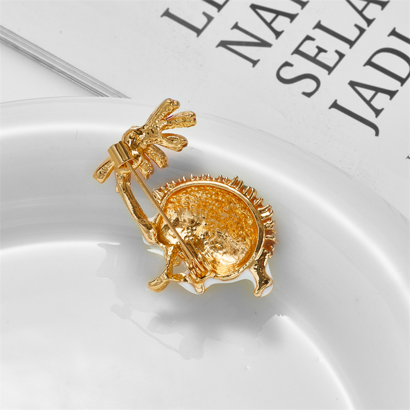 Women's Cute Fashion Classic Style Hedgehog Arylic Brooches Stoving Varnish Plating No Inlaid Brooches display picture 6