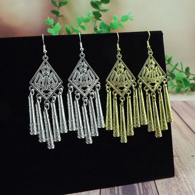 Women's Vintage Style Ethnic Style Bohemian Graffiti Rhombus Alloy No Inlaid Earrings Drop Earrings display picture 4