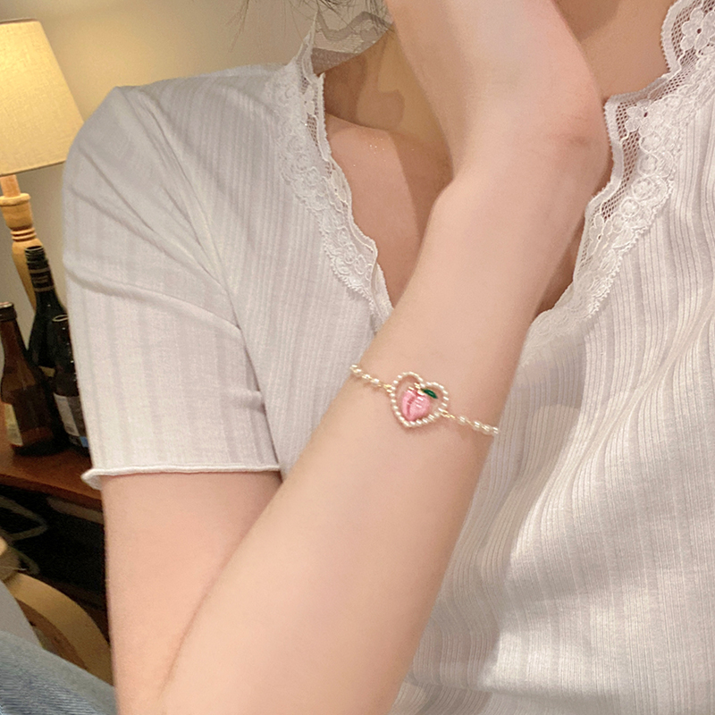 Cute Heart Shape Alloy Beaded Bracelets display picture 3