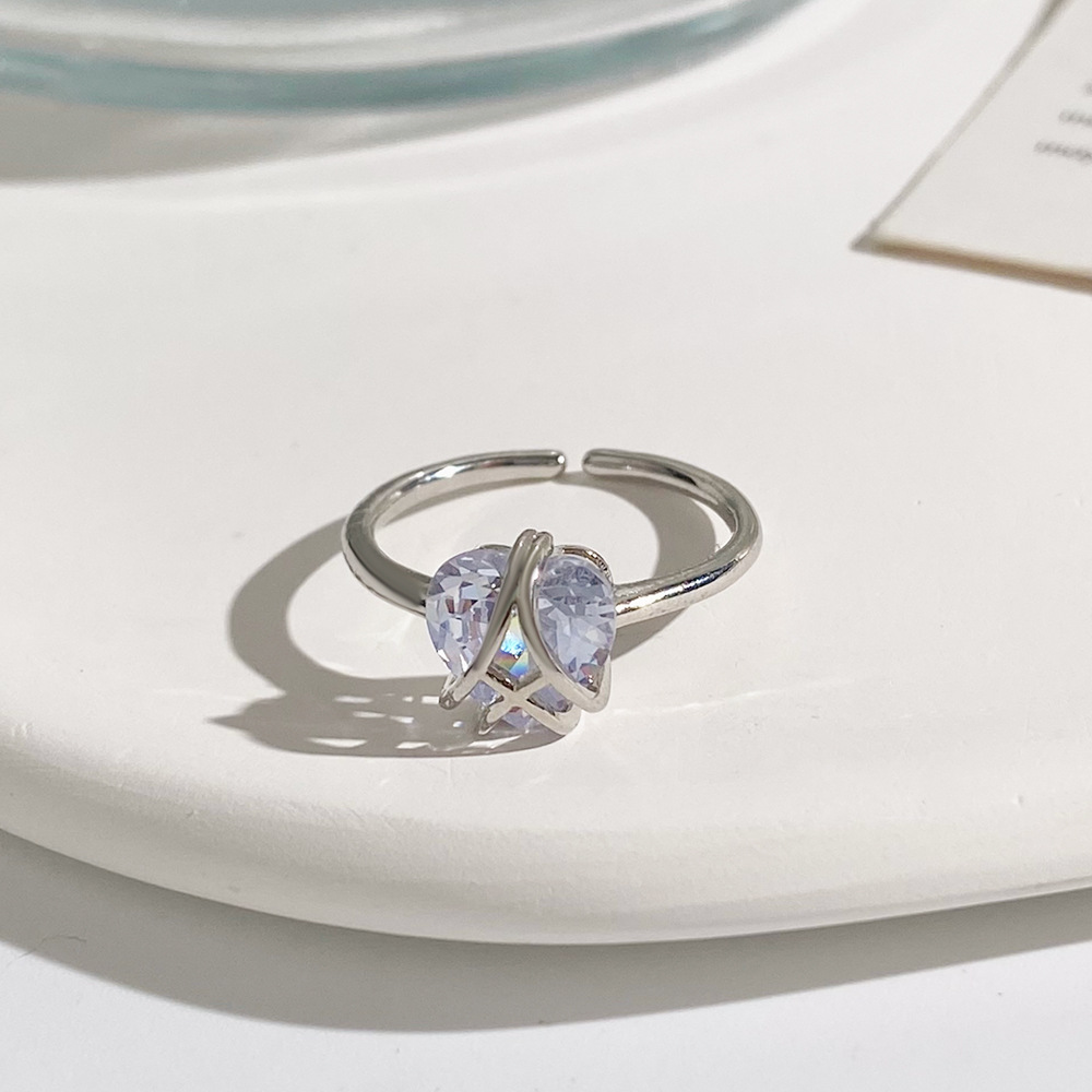 Women's Luxurious Heart Copper Zircon Ring Inlay display picture 6