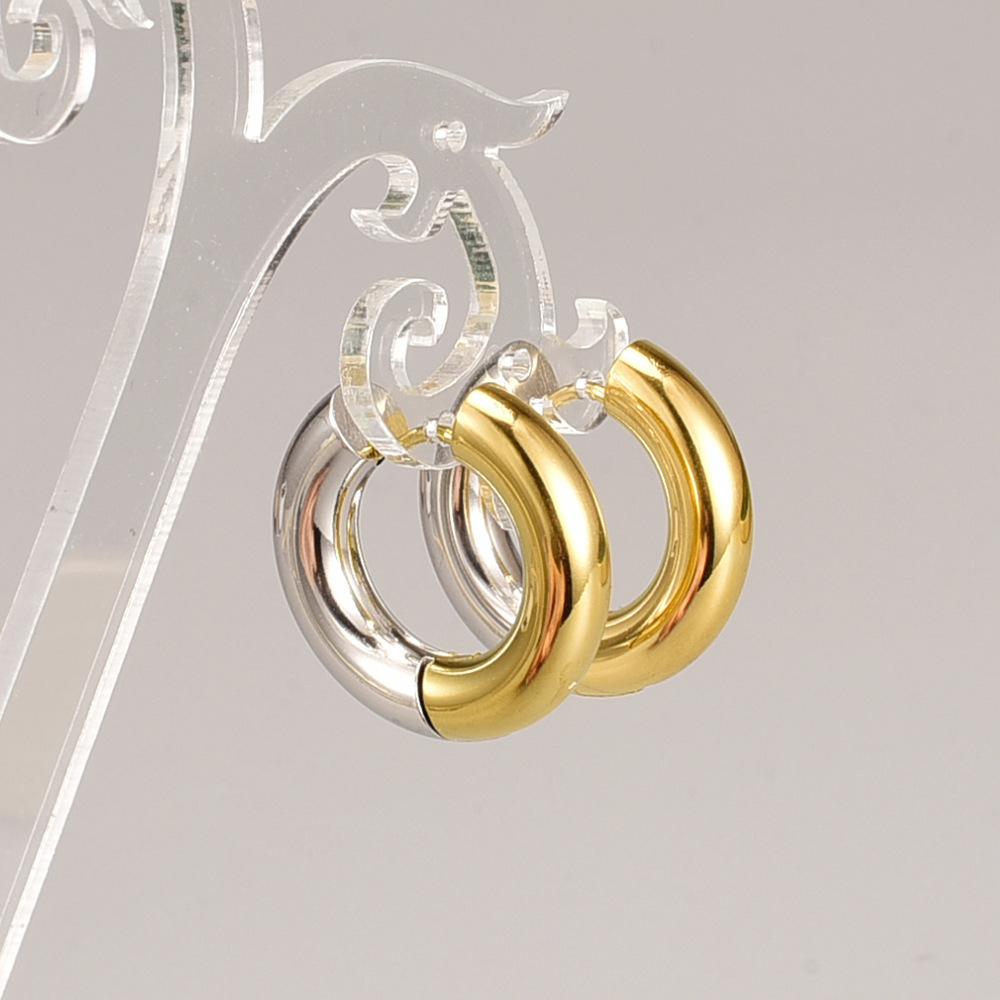 Korean Style Geometric Titanium Steel Earrings Buckle No Inlaid Stainless Steel Earrings display picture 2
