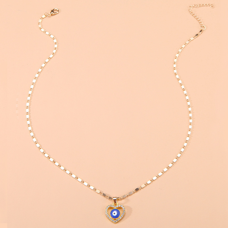 Retro Devil's Eye Heart Alloy Epoxy Plating Inlay Artificial Diamond Necklace display picture 1