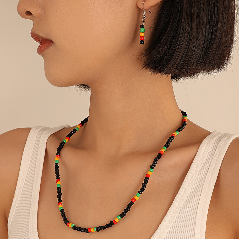 Bohemian Colorful Beaded Beaded Handmade Earrings Necklace Jewelry Set display picture 1