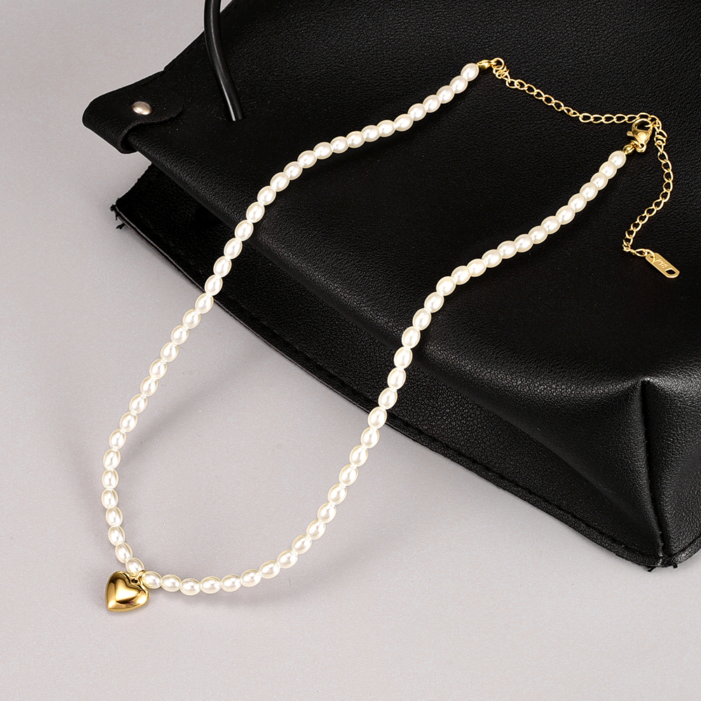 Luxuriös Herz Titan Stahl Halskette Perlen Künstliche Perlen Edelstahl Halsketten display picture 3