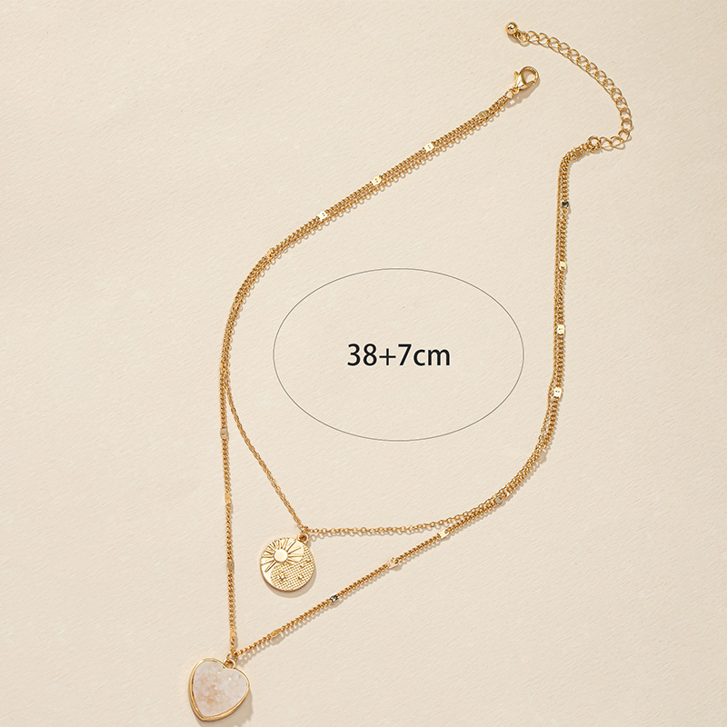 Vintage Style Sun Alloy Plating Artificial Crystal Necklace display picture 3