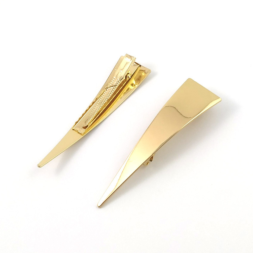 Simple Style Triangle Alloy Plating No Inlaid Hair Clip 1 Piece display picture 2
