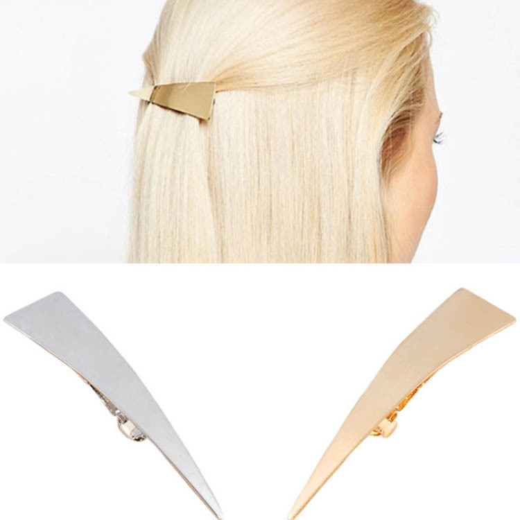 Simple Style Triangle Alloy Plating No Inlaid Hair Clip 1 Piece display picture 7