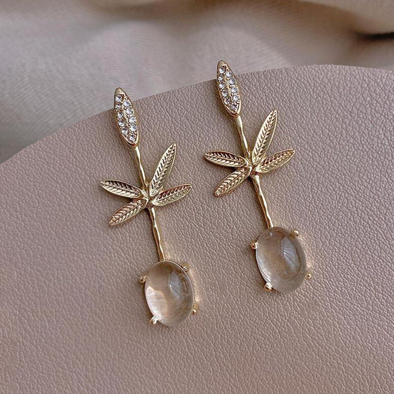 Women's Fashion Leaf Alloy Ear Studs Plating Crystal Earrings display picture 4